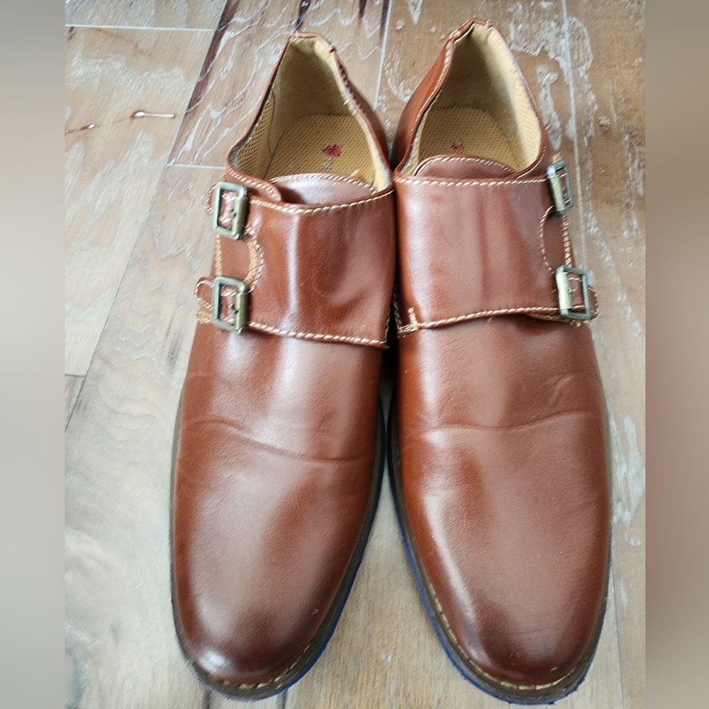 Boys size 6M dress shoes. Cognac brown. Velcro open/close.